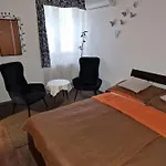 Tovarosi Tata