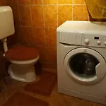 Apartament Tovarosi Tata