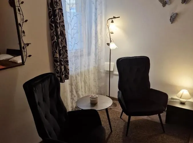Tovarosi Apartament Tata