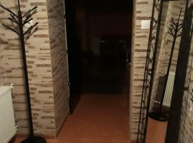 Tovarosi Apartament Tata